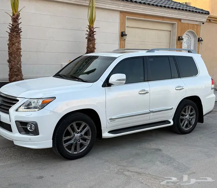 جيب لكزس 2015 LX 570 0