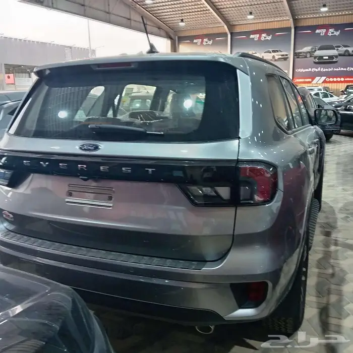 فورد ايفرست استاندر XLS 2025 4