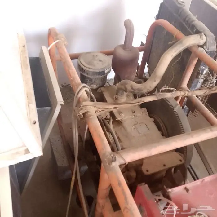 مجموعه من الآلات والادوات 0