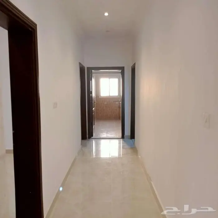 شقه مميزه للإيجار بحي القرينيه مدينة جدة 4