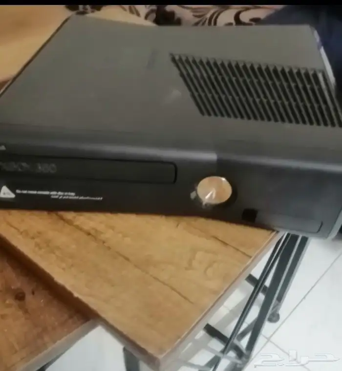 إكس بوكس جديد ونظيف جميع التواصيل موجوده من غير يدين 0