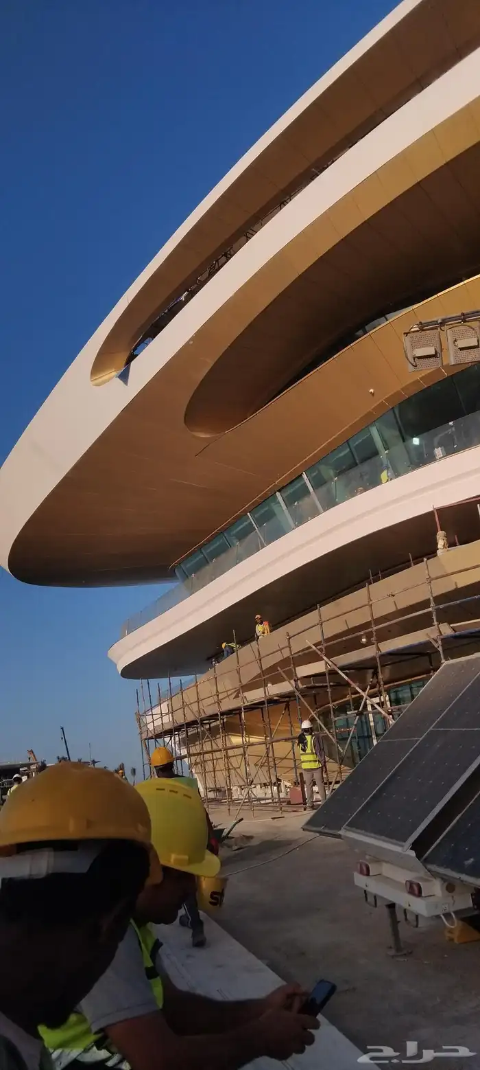 لجميع اعمال الالمنيوم والزجاج السكريت والاشتراكن والكلادينج 0