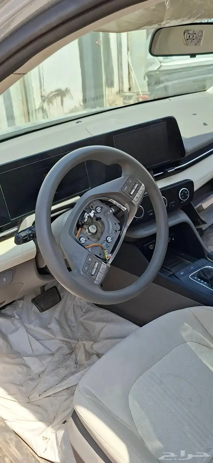 اكسنت 2024 قطع غيار 8