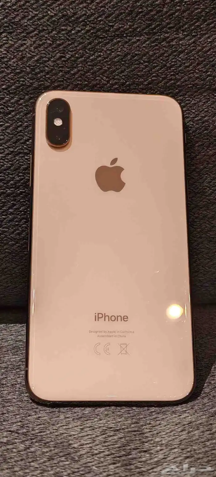 ايفون اكس اس xs ذهبي 256 قيقا نظيف شريحتين eSim 3