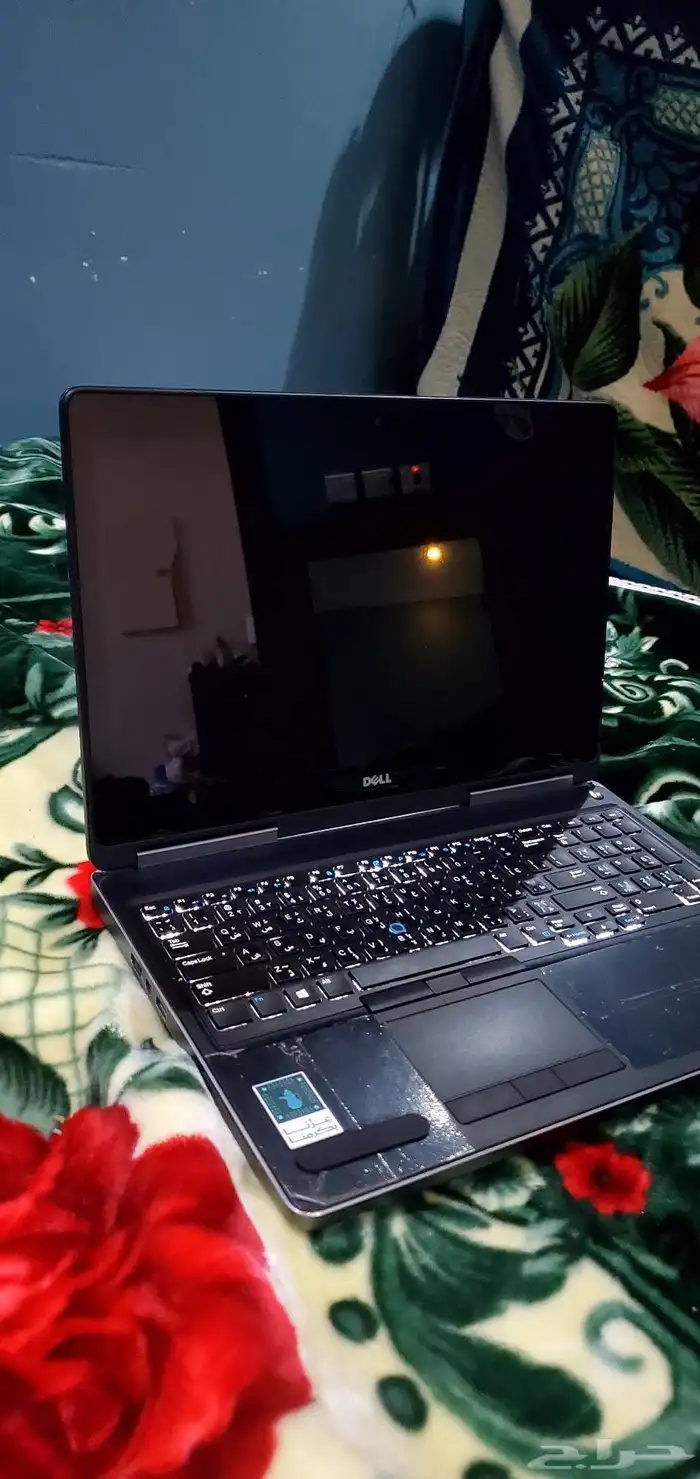 لابتوب شركة DELL 0