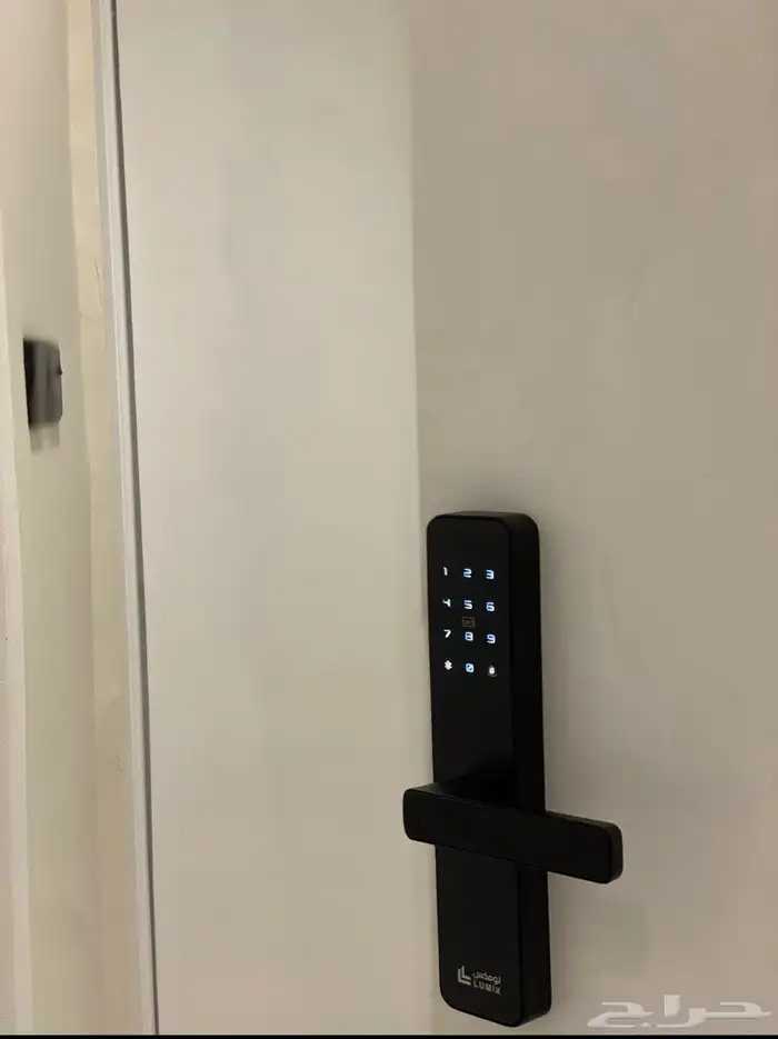 قفل باب ذكي 0
