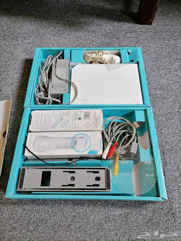 جهاز العاب وي wii وارد ألمانيا معه جميع مشتملاته 2