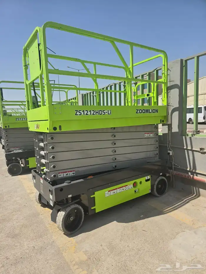 سيزرلفت مان لفت مقصيه كهربائية  سكينه  رافعه شوكيه 5