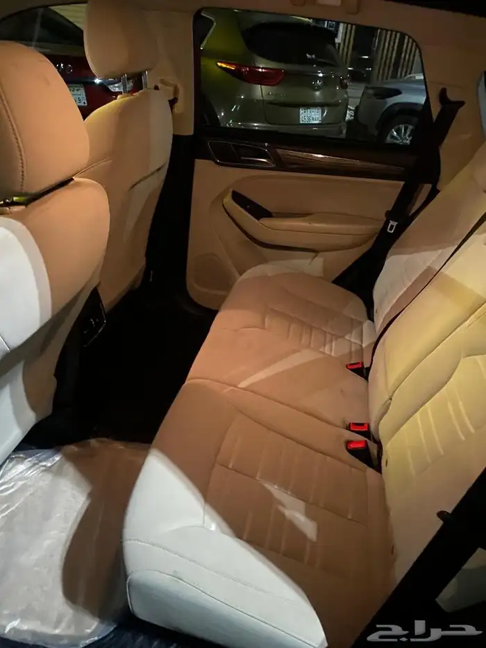 ام جي RX5 موديل 2019 نص فل للبيع 6