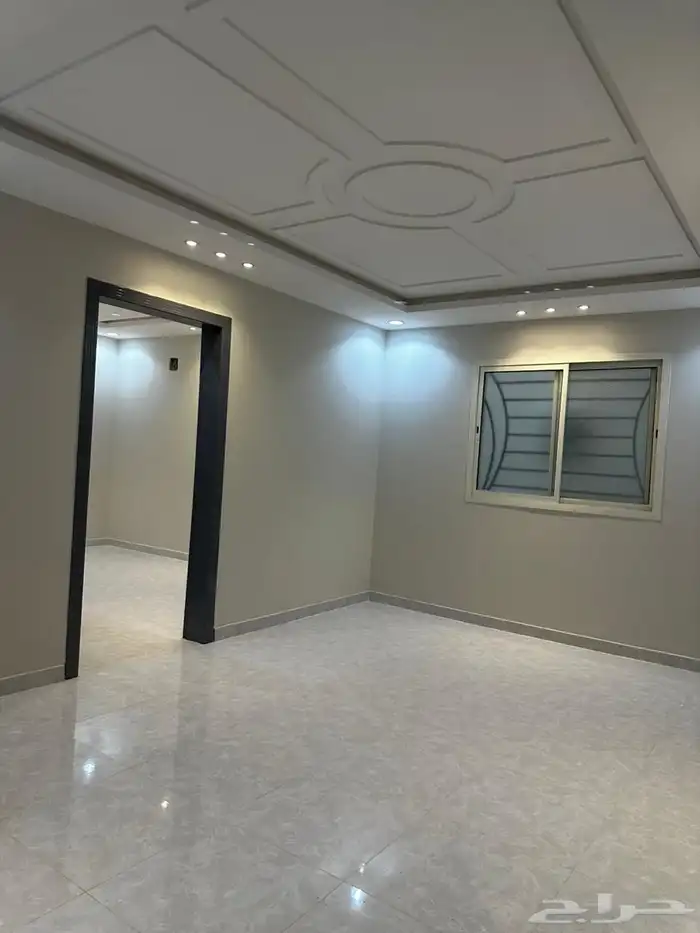 فله للايجار في بوابه الشرق 9
