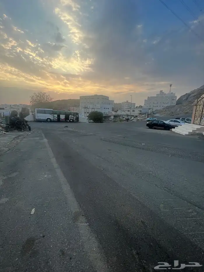 ارض للبيع خلف نادي الوحدة 2