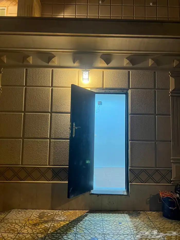 فلة للتأجير في الرياض حي الشهداء 14