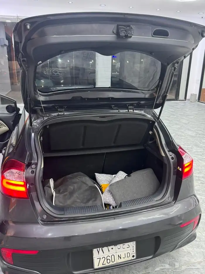 كيا ريو هاتشباك 2016 نص فل 8