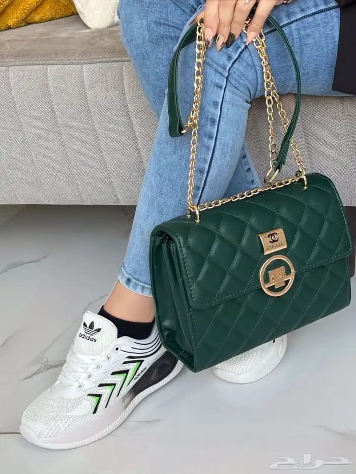 اطقم شنط وشوزات نسائية ماركات منوعه230 فقط 27