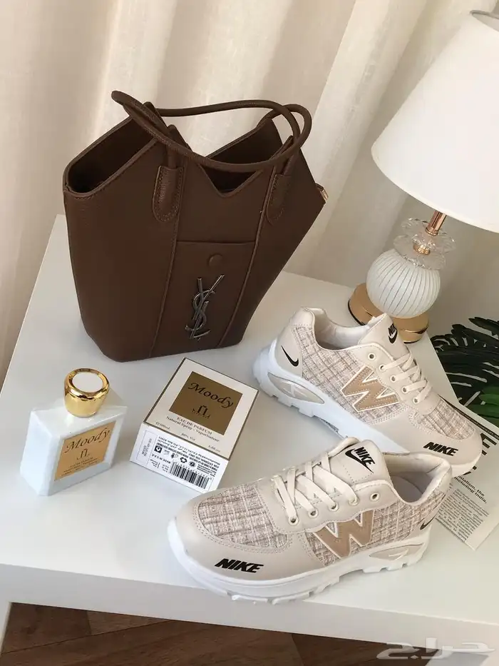 اطقم شنط وشوزات نسائية ماركات منوعه230 فقط 7