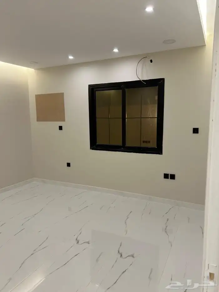 دور ارضي في ضاحية الجبيل للإيجار 14
