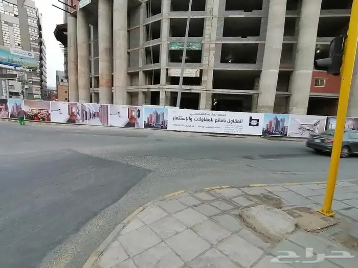 تركيب و طباعة لوحات مواقع عقارات مشاريع محلات بانر استيكرات 0