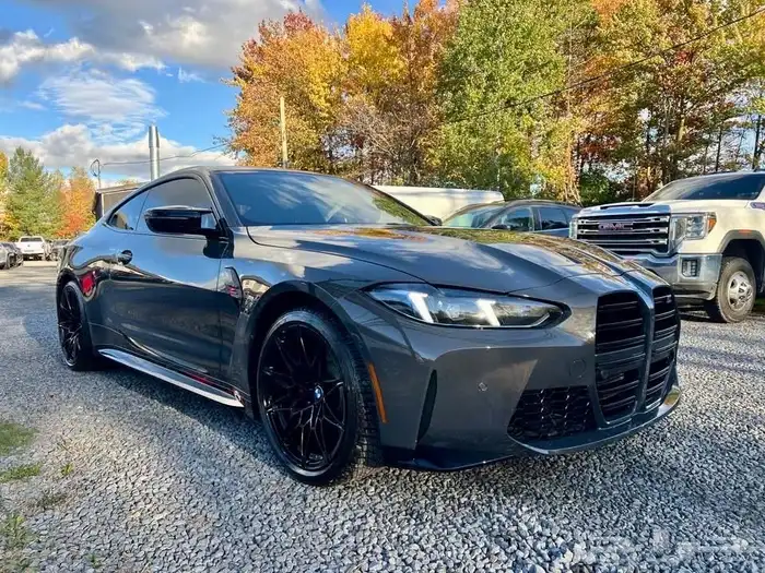 للبيع BMW - M4 - competition موديل 2025 شبه اصفار كنديه 3