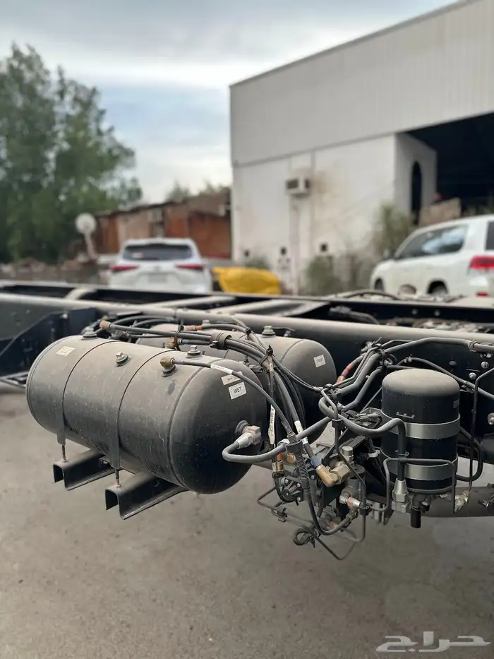 ايسوزو شاحنة FVR حمولة 13طن شاصي 7.18م 2024 6