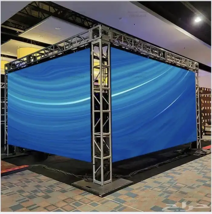 توريد_تصميم_تجهيز_شاشات_اضاءة_لاونج_قاعات_احتفالات 10