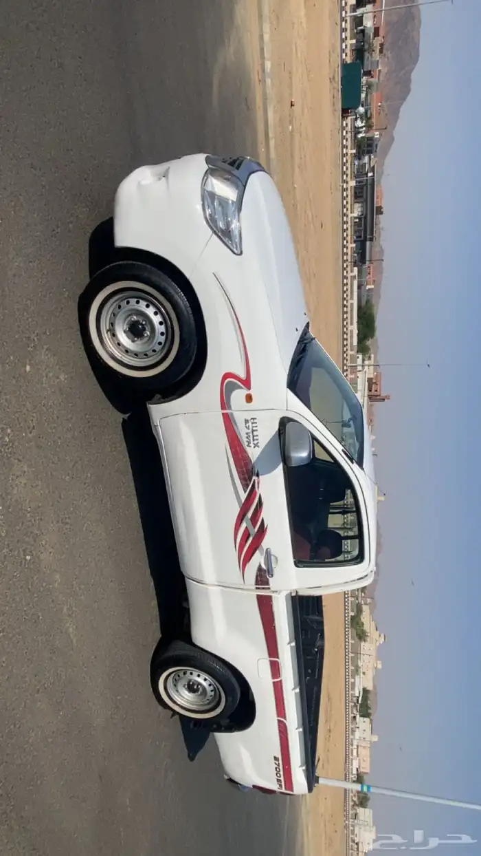 للبيع هايلوكس الموديل 2013 17