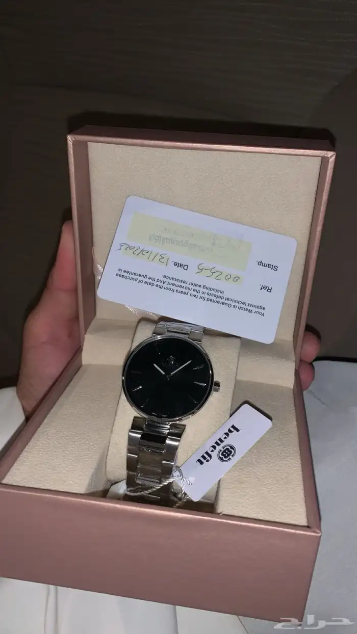 ساعه سويسريه جديده مالبست شرط وصامل مانختلف معه 0