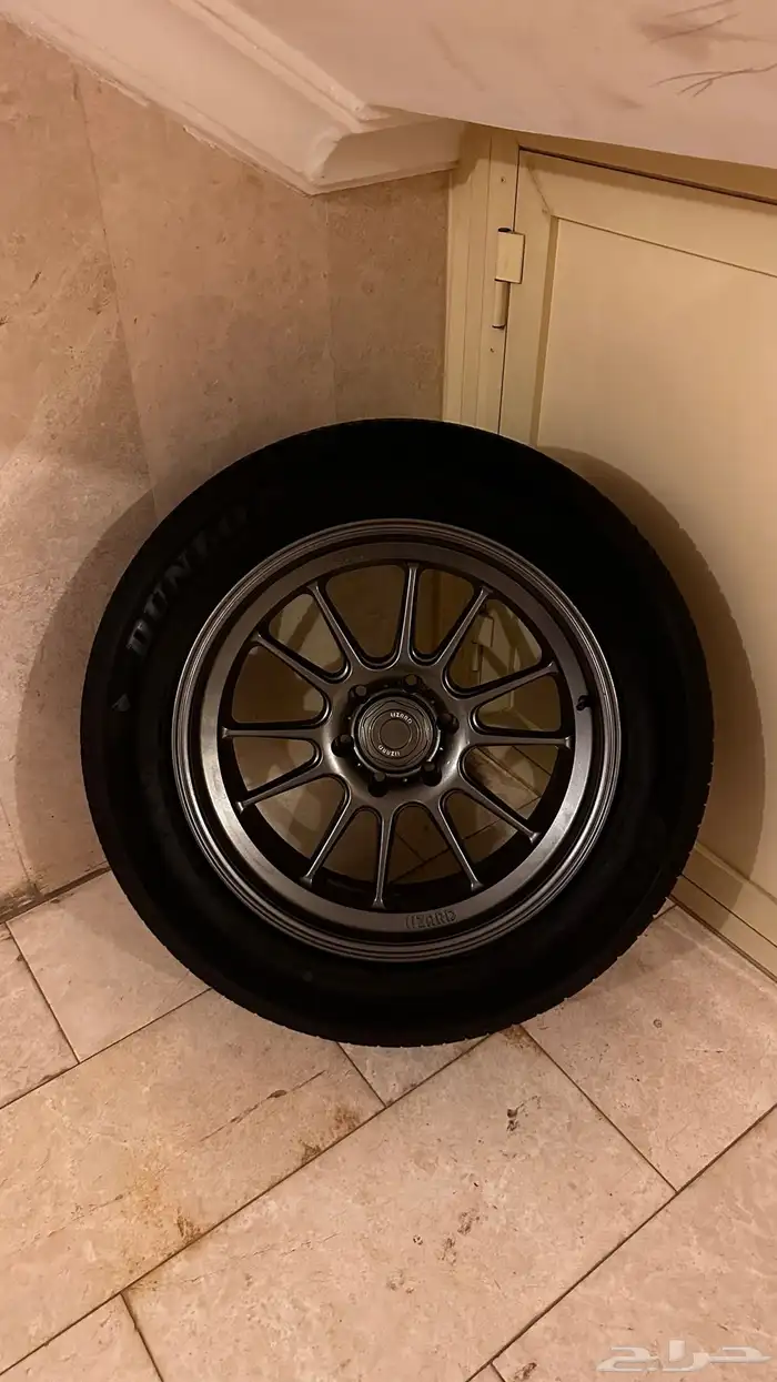 جنوط ليزرد مع كفراتها للبيع 1