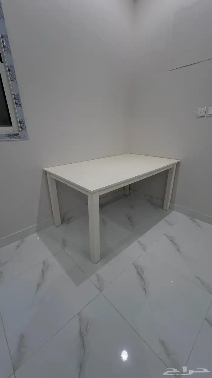 طاولة طعام 6 اشخاص 0