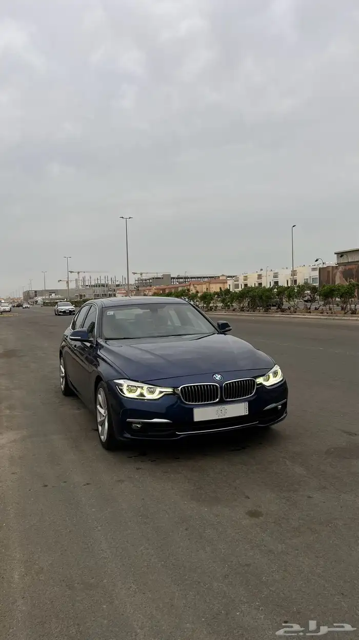 بي ام دبليو 320i luxury 6