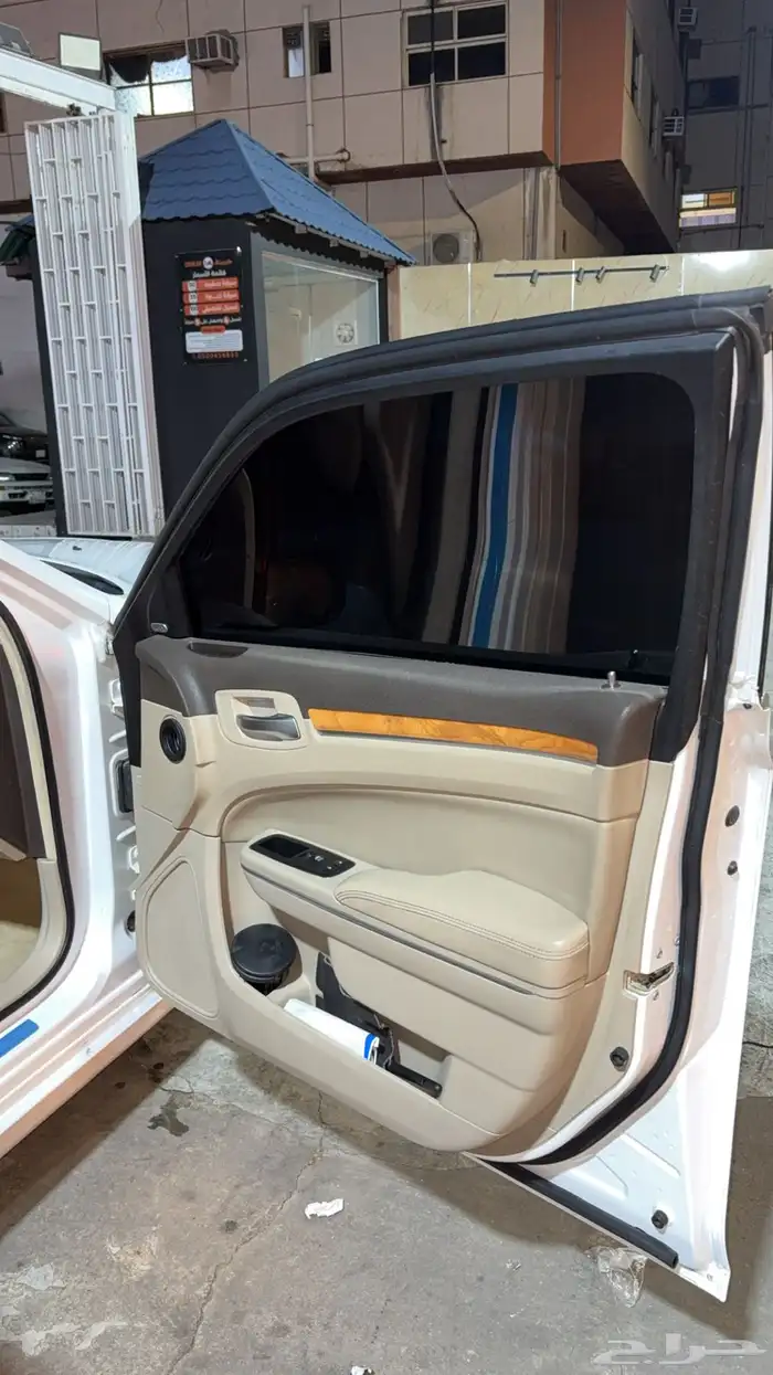 كرايسلر v8 2014 11