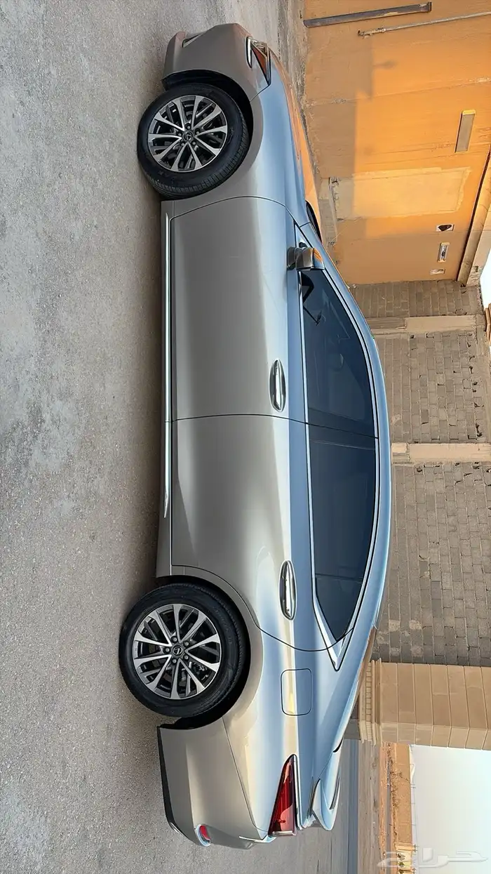 لكزس 350 ES 5