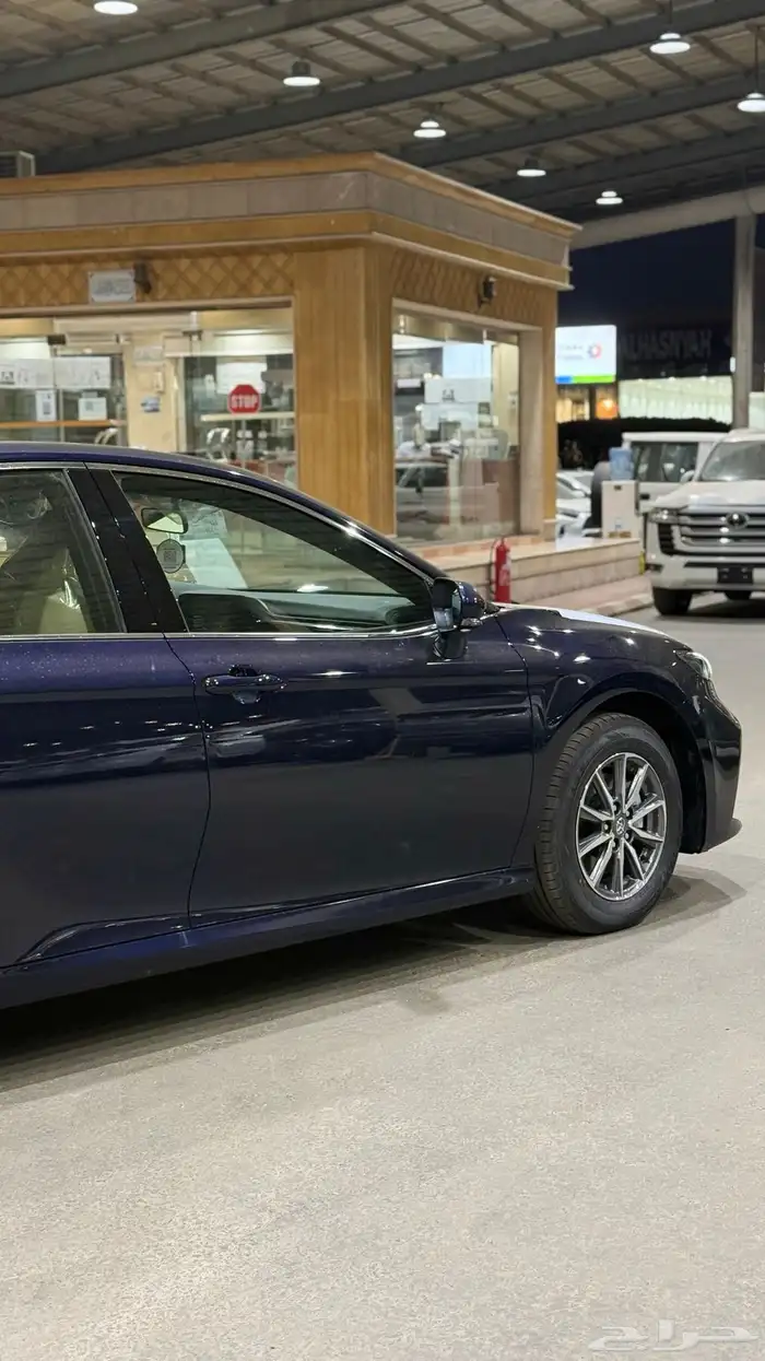 تويوتا كامري E بنزين 2025 وارد الوكيل كحلي 2