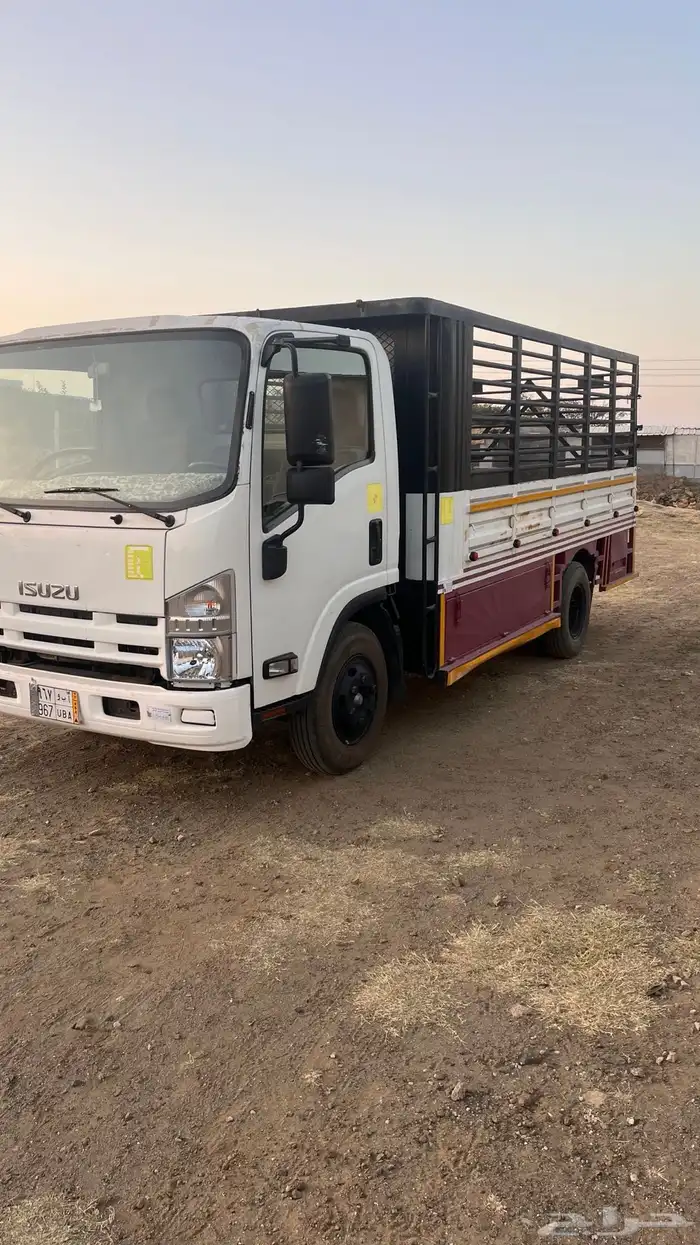 دينا ايسزوز للبيع مديل 2012ماشيه 231 الف 3