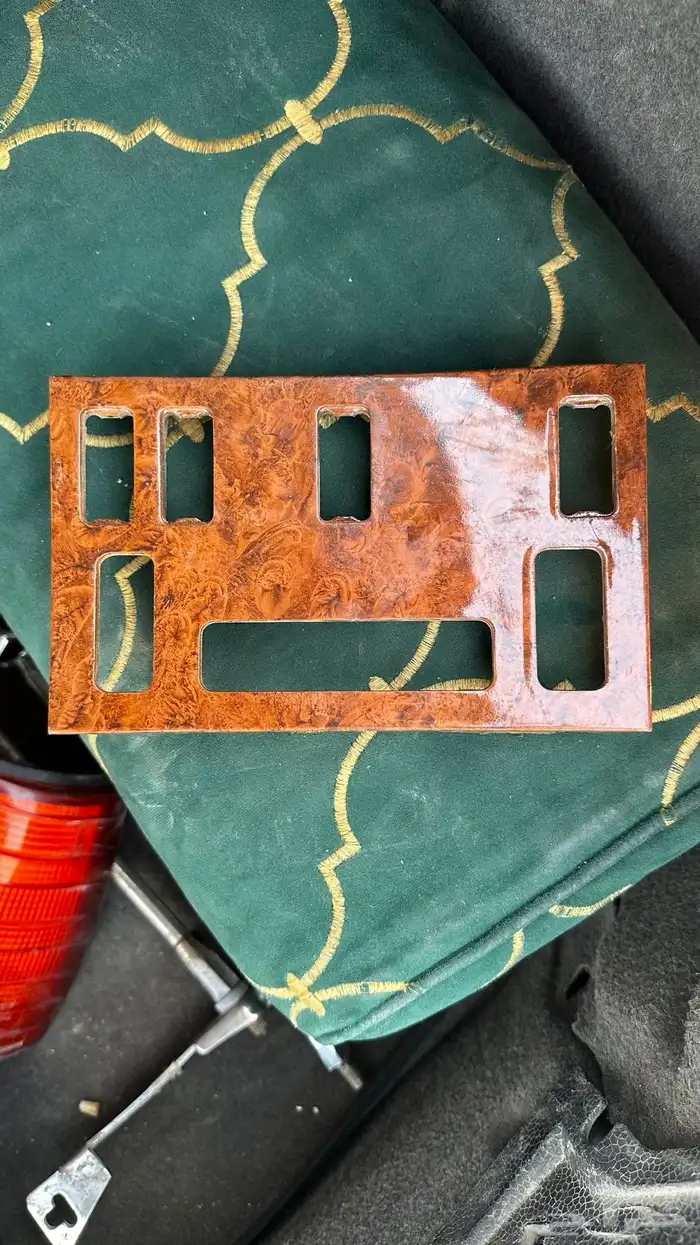 مرسيدس 560 و شبح 7