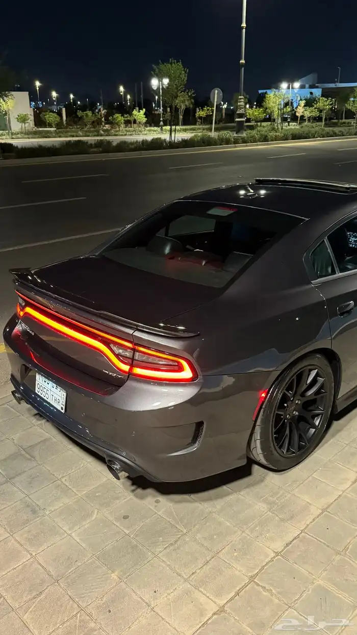 تشارجر SRT قمة النظافه 3