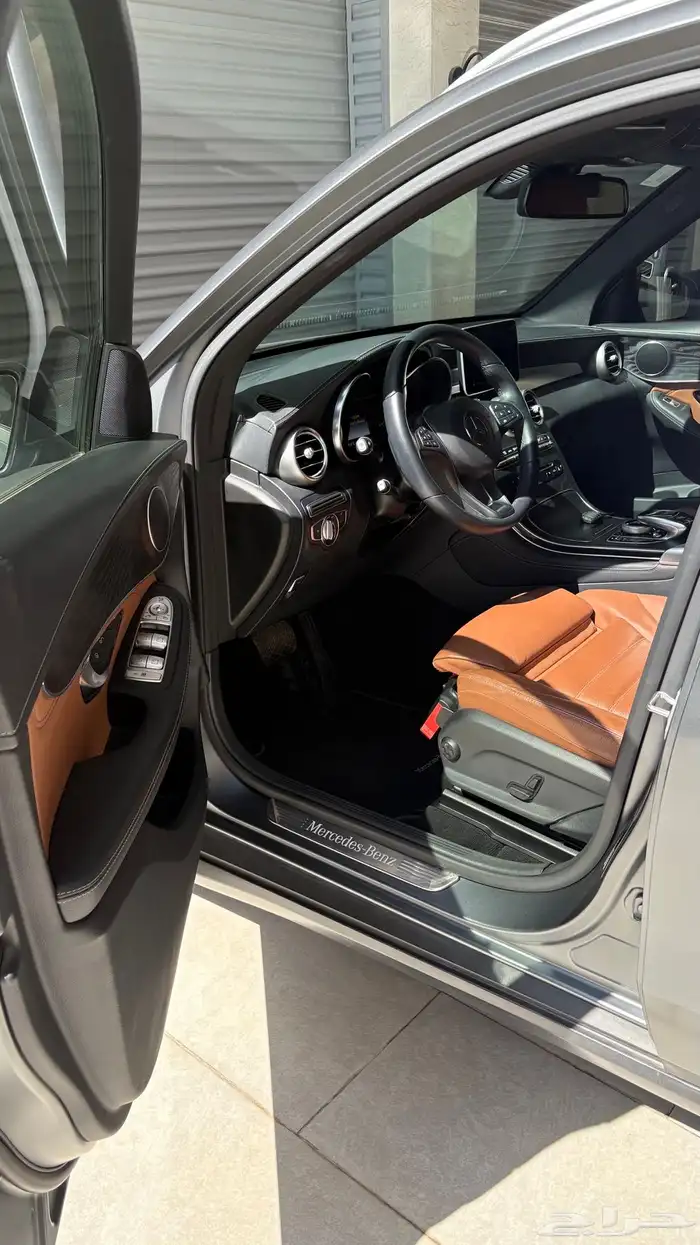 للبيع مرسيدس GLC 250 كوبيه موديل 2019م 6