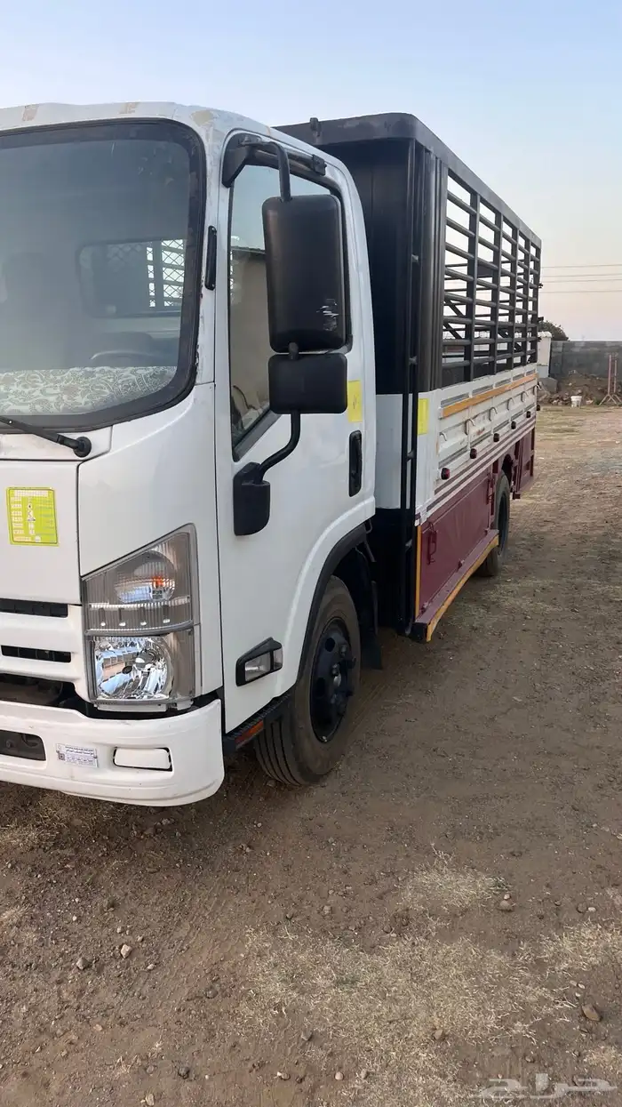 دينا ايسزوز للبيع مديل 2012ماشيه 231 الف 4