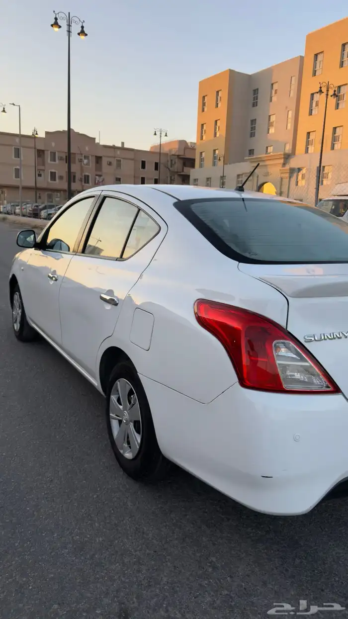 نيسان صني 2020 استاندر 10