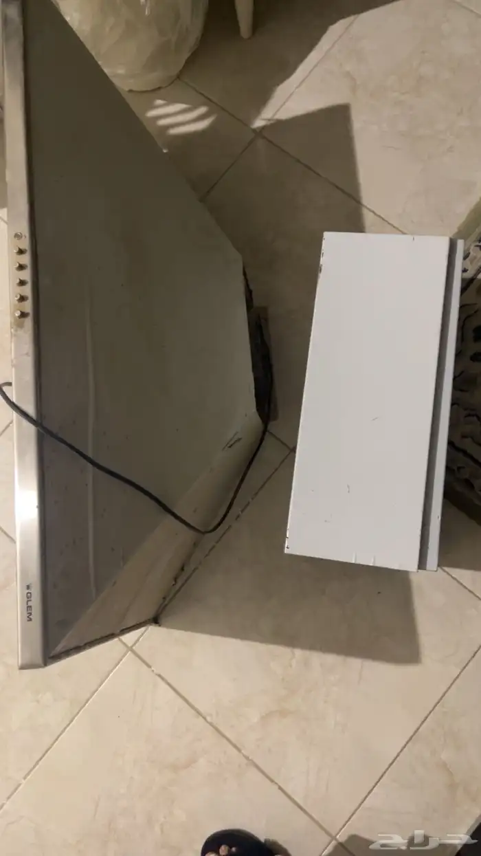 للبيع اثاث شبه جديد مستخدم 1