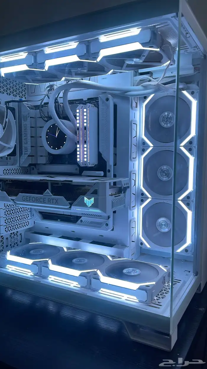 تجميعة بيسي احترافي باللون الأبيض 0