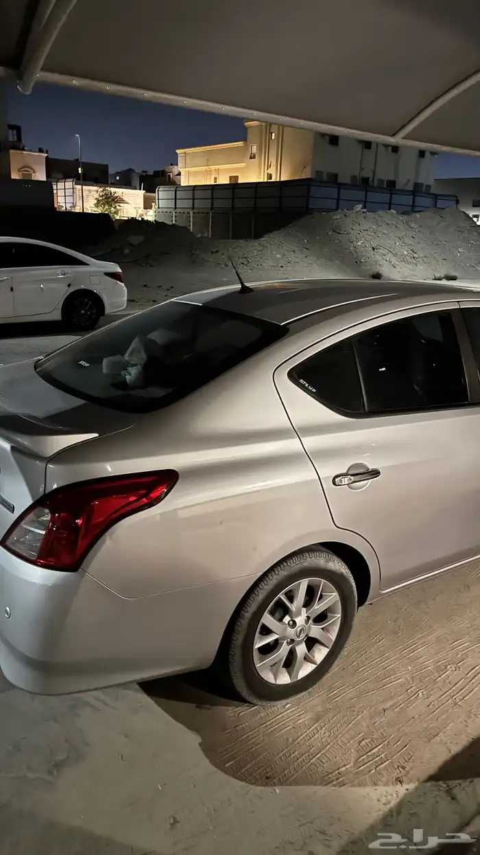 نيسان صني 2022 لتقبيل 1