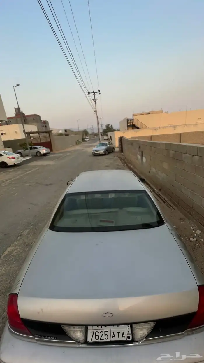فورد فكتوريا 2008 3