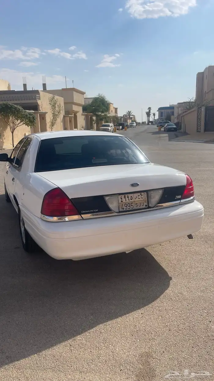 فورد فكتوريا 2