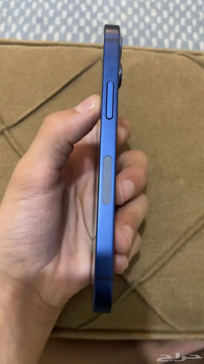 ايفون 12 ميني 3