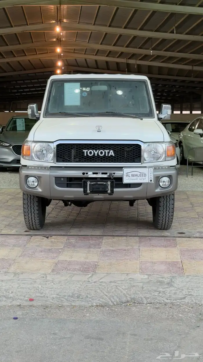 جيب ربع 15 بريمي تم البيع 1