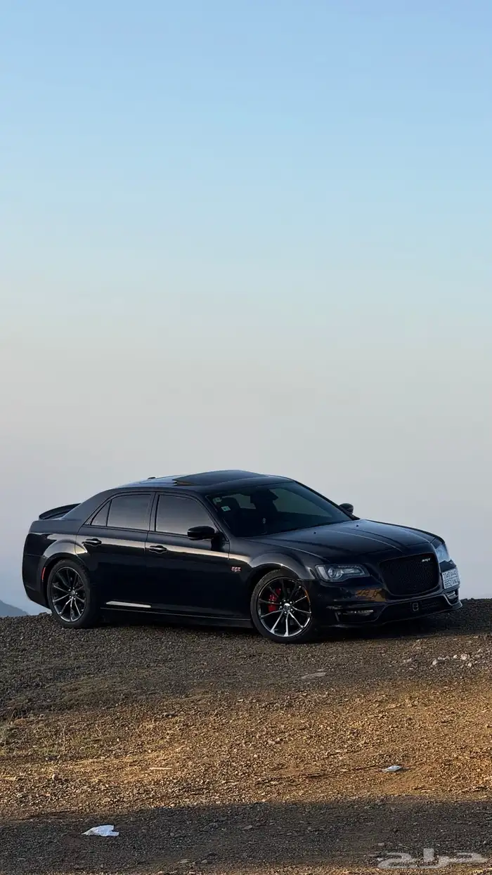 كرايسلر V8 (S) 2015 8