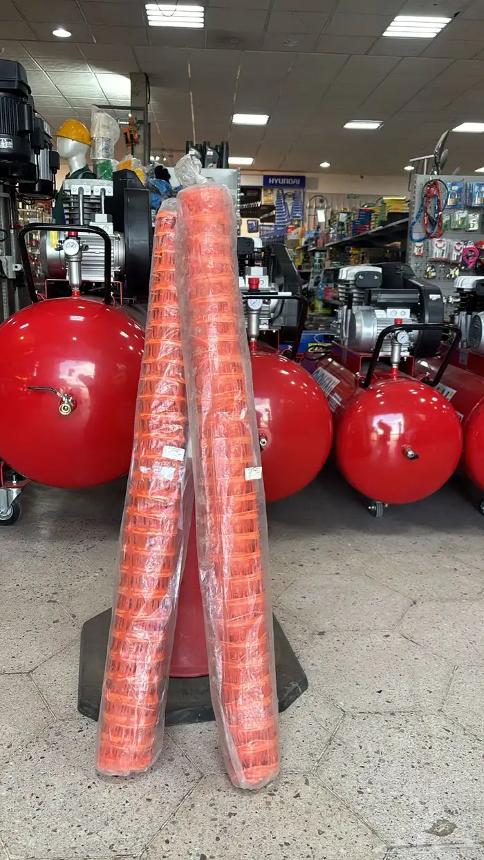 حواجز بلاستيك أقماع بلاستيك بسعر المصنع و بحسب الكمية 14