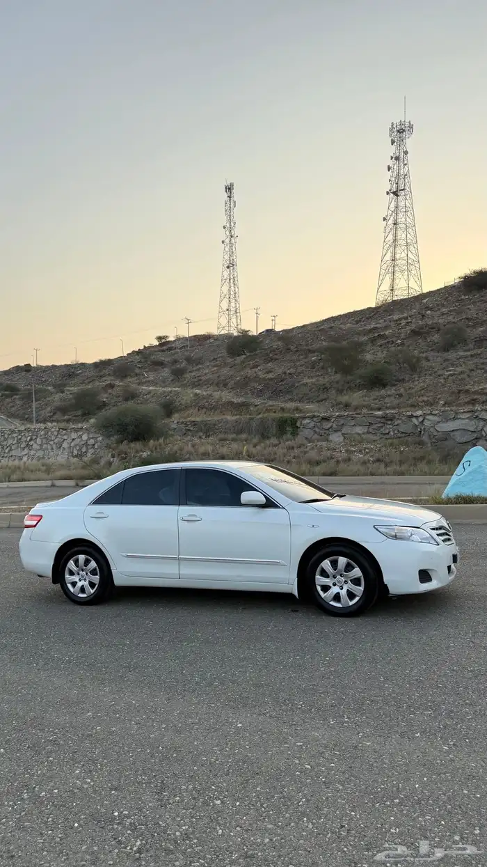 كامري 2011 للبيع 3