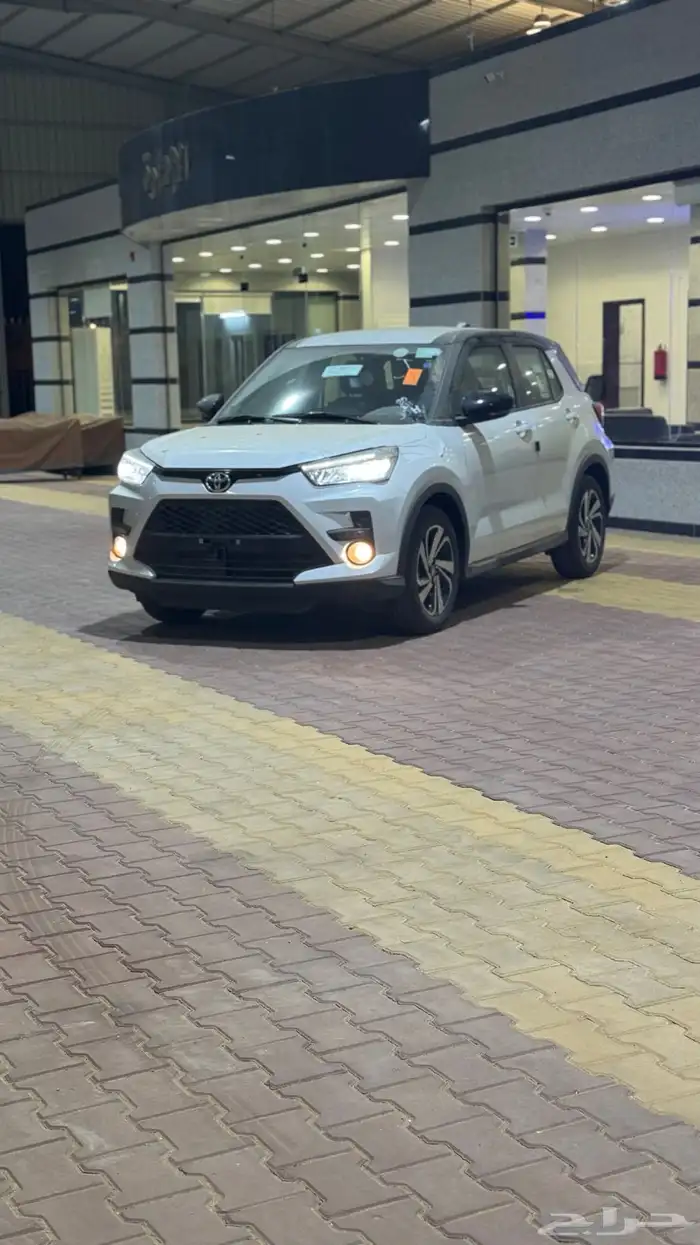 تويوتا رايز موديل 2025 لومير (فل كامل) بأقل سعر 7