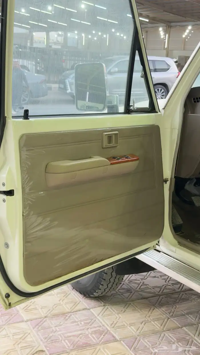 جيب ربع 15 بريمي تم البيع 9